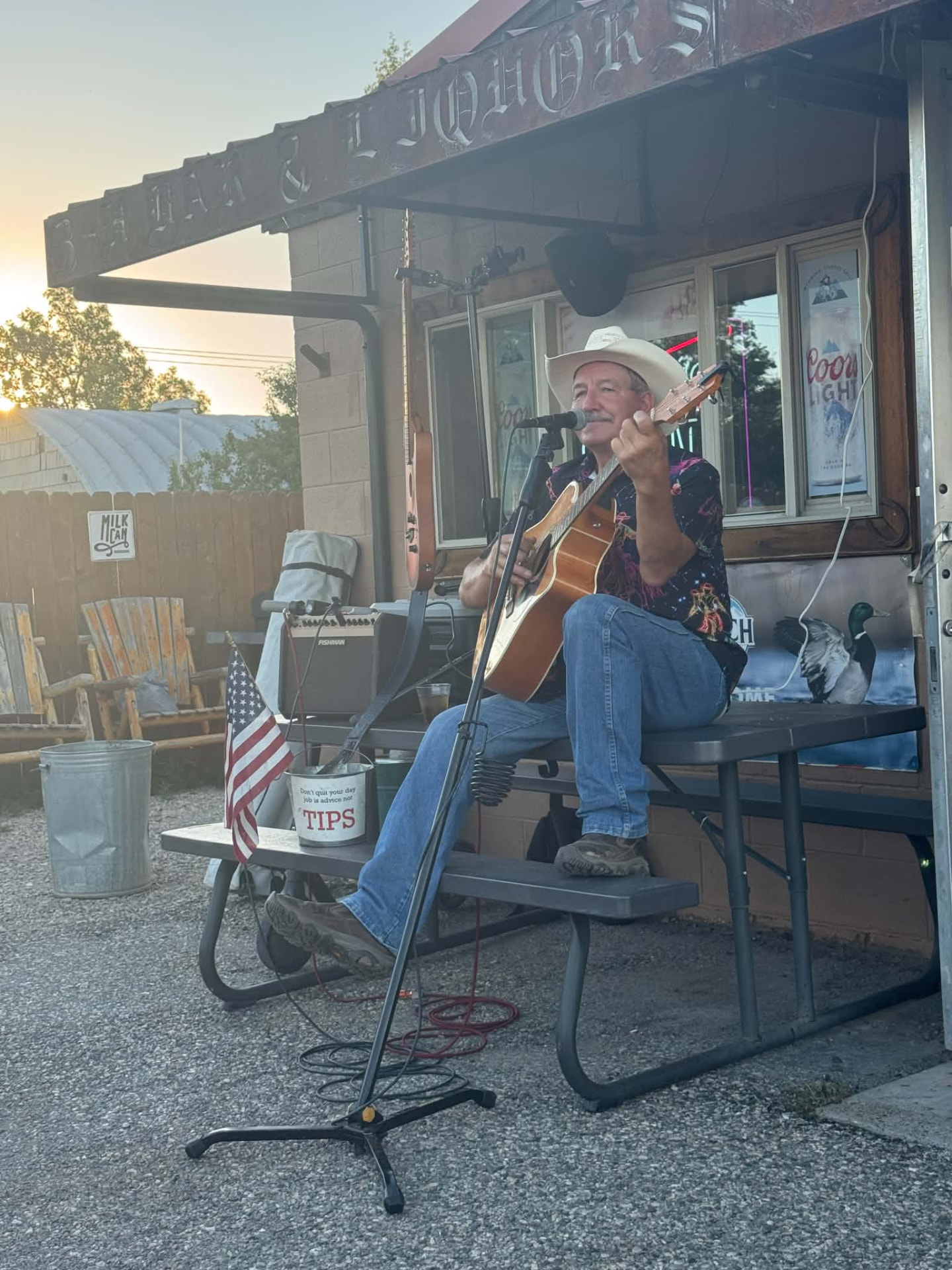 Live musician playing guitar